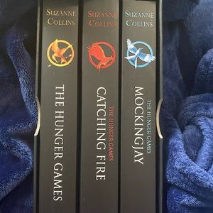 The Hunger Games Box Set By Suzanne Collins